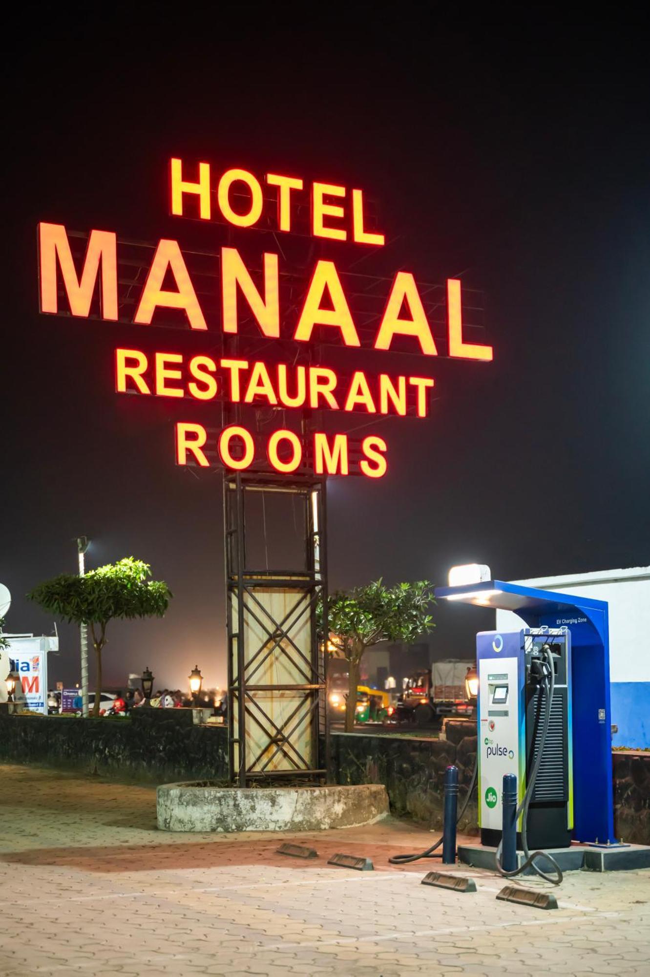 Hotel Manaal Akolia Exterior foto