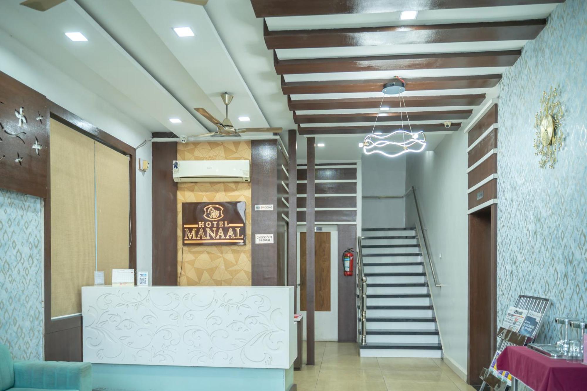Hotel Manaal Akolia Exterior foto