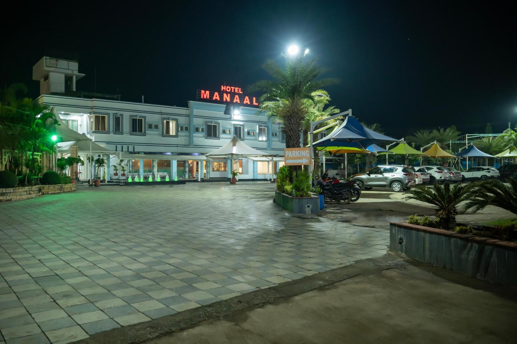 Hotel Manaal Akolia Exterior foto